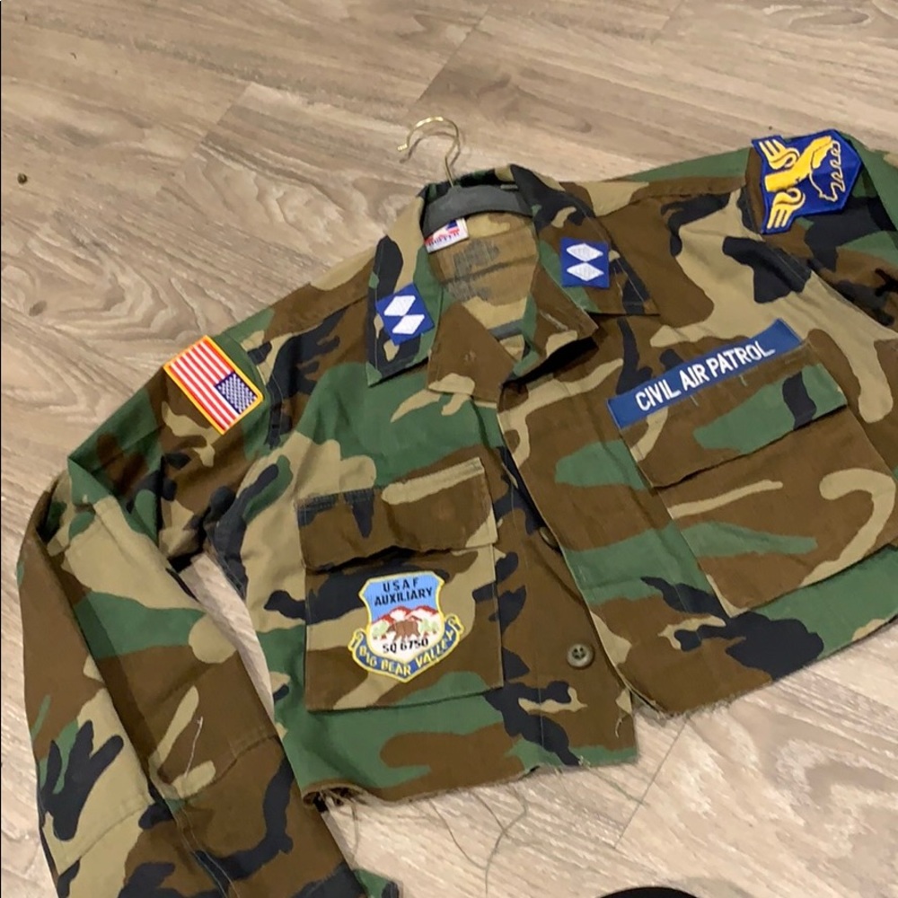 Crop army fatigue jacket